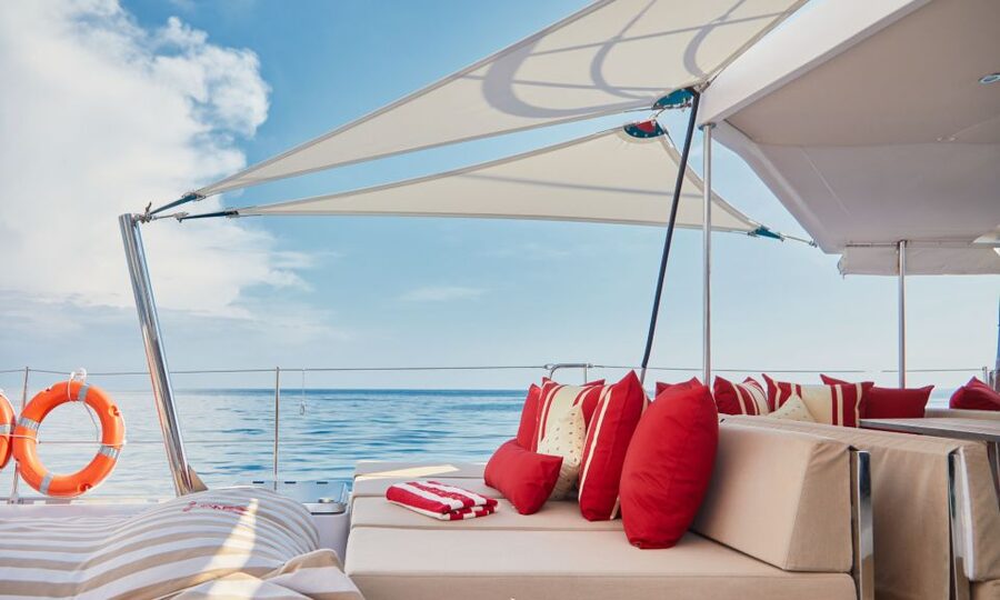 Phuket: Sailing Yacht Island Hopping & Party Full-Day Cruise - How the crew and boat affect the experience