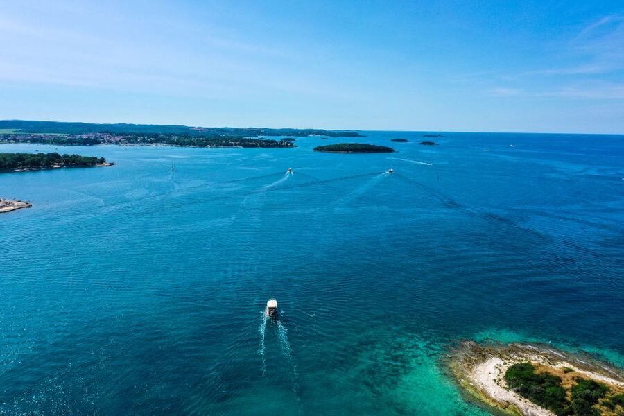 Poreč: Panoramic Morning Cruise Among 20 Islands with Drinks - Who Will Enjoy This Poreč Cruise Most?