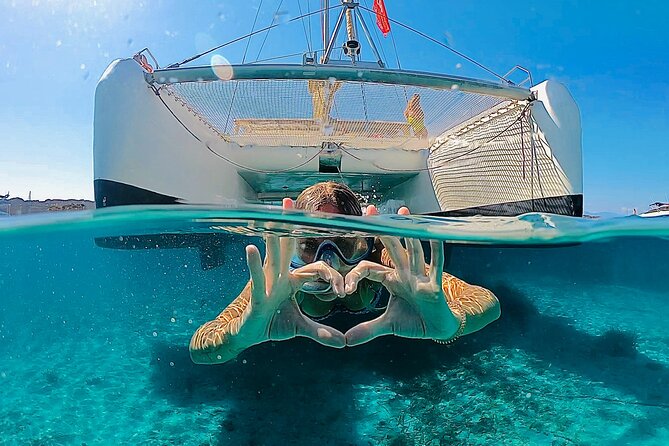 PREMIUM catamaran excursion archipelago of La Maddalena - The crew makes the day feel easy