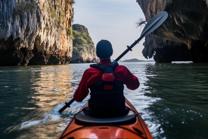Premium Phi Phi Islands tour by Explera DMC - Swimming at Pileh Lagoon
