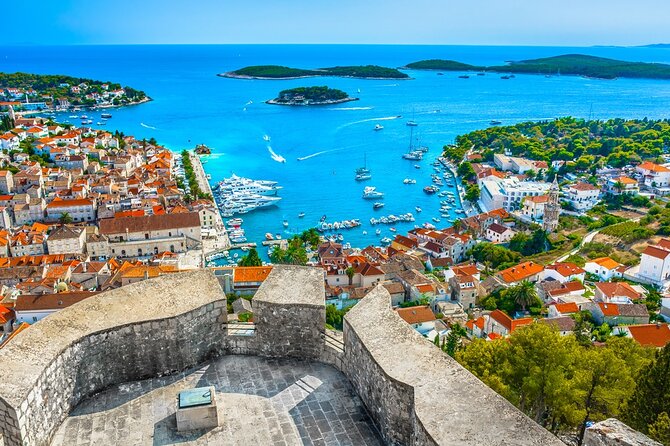Private 4 islands tour (Golden Horn, Hvar, Pakleni islands, Šolta) - Two hours in Hvar Town