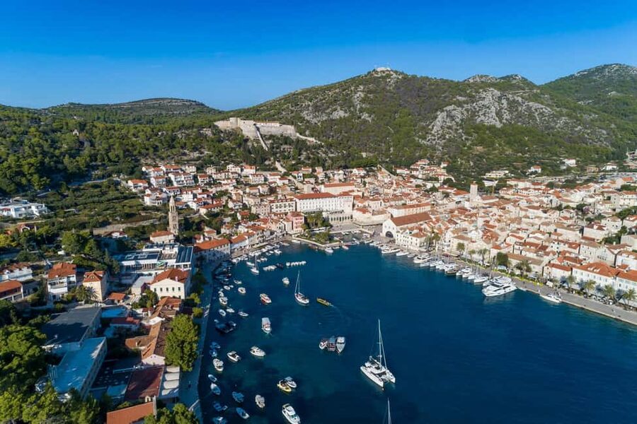 Private 5 islands Boat Tour: Blue Cave,Hvar &Pakleni islands - Who should book this island tour?