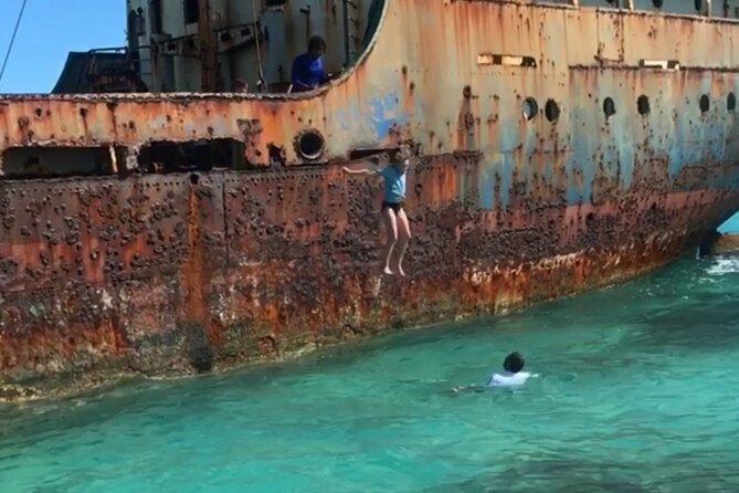 Private Boat Island Hopping & Snorkeling in Turks & Caicos 4Hrs - What the four-hour timing really means