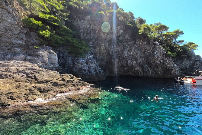 Private Boat Tour Dubrovnik and Elaphiti Islands - Dubrovnik’s walls from the Adriatic