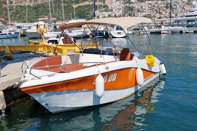 Private Boat Tour from Dubrovnik to Elaphiti Islands - Lopud’s Šunj Beach, sand and a sea swing