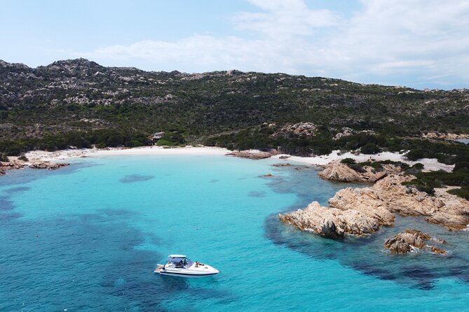 Private Boat Tour of the Archipelago of La Maddalena West Side - A boat day shaped by Carlo