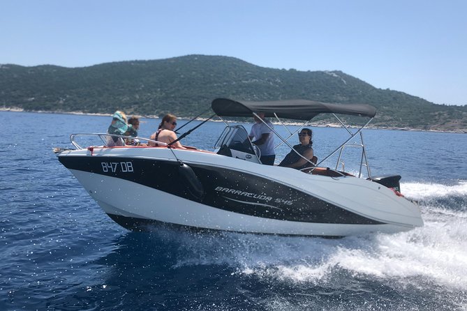 Private Boat Tour to Elafiti Islands - What the skipper adds to the day