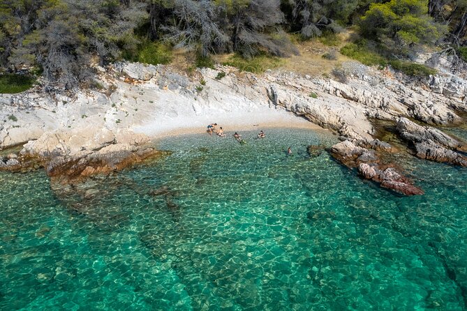 Private Boat Trip - Swim and Chill in Crystal Blue Šibenik - How the price works for a small group