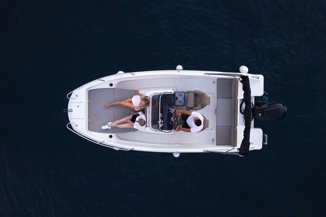 Private Elafiti Islands Tour from Dubrovnik by Quicksilver 555 - What the Quicksilver 555 setup means