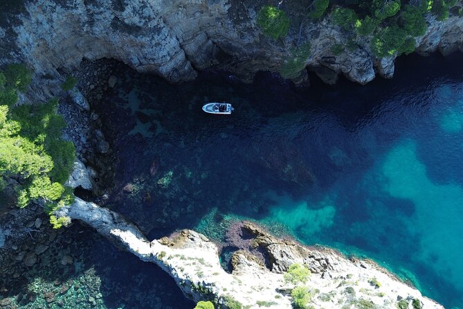 Private Elaphiti Islands Boat Tour Tailor-Made 8h - What the $409.72 group price really means