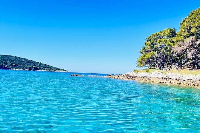 Private Half-Day Boat Tour from Split: Blue Lagoon & 2 Islands - Who will enjoy this boat outing most
