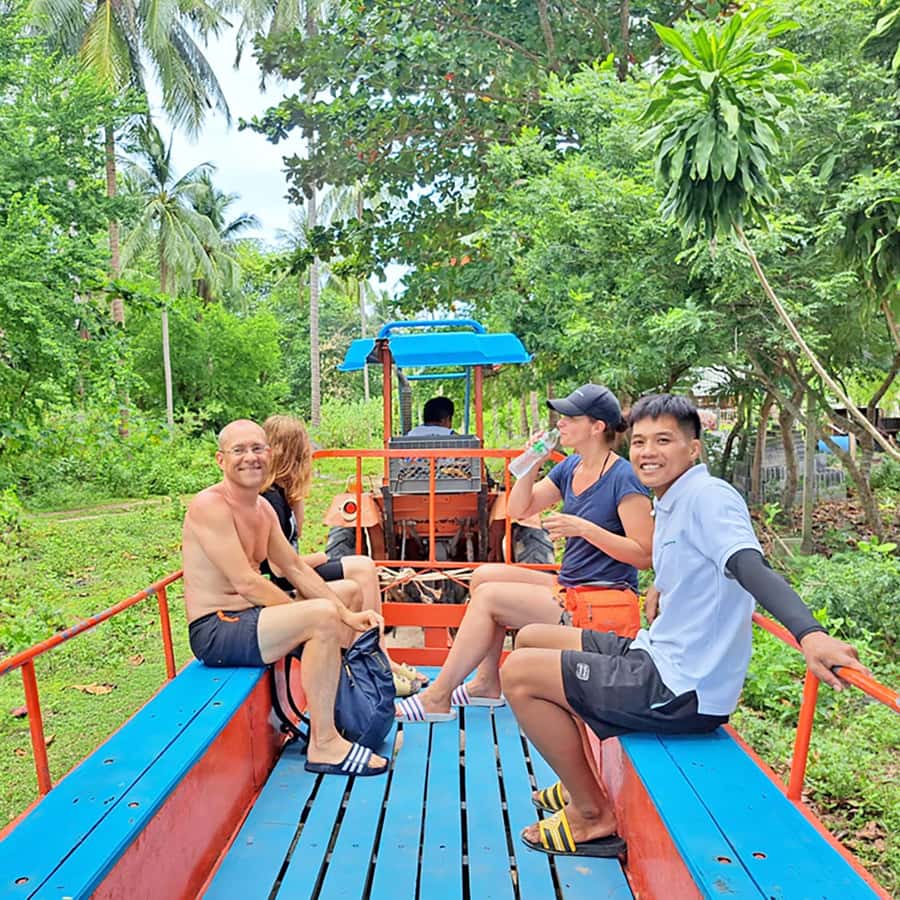 PRIVATE KOH SAMUI TOURS - SECRET ISLANDS BOAT TRIP - Guides who add value to the day