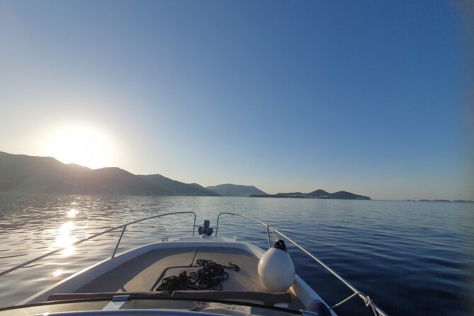 Private Local Guided Speedboat Tour in Dubrovnik Archipelago - Gornje Čelo and Kalamota Beach House