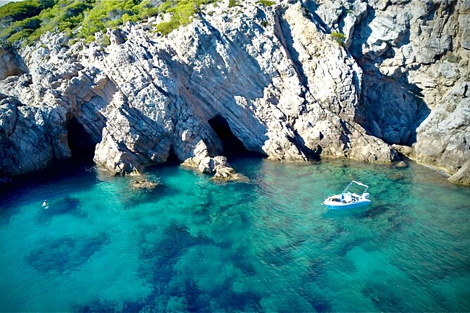 Private Noon Escape Tour to Elaphite Islands Hidden Gems - What is included, and what should you bring?