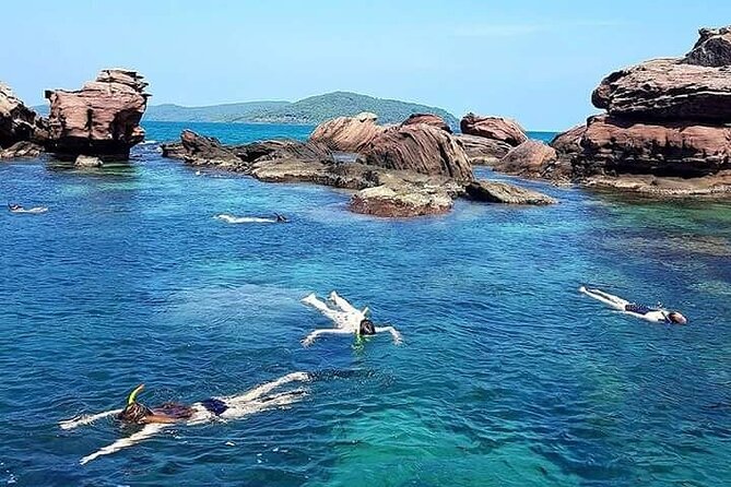 Private SpeedBoat Trip To 3 Islands In PQ With Cable Car (Option) - May Rut Island adds swimming and a practical stop