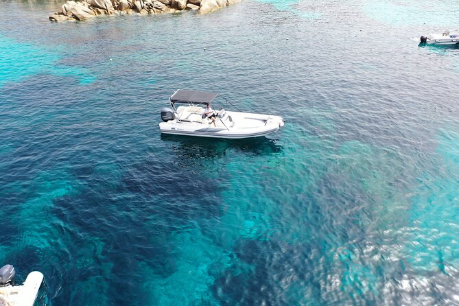 Private tour, archipelago of La Maddalena - Spiaggia Rosa is a look, not a landing