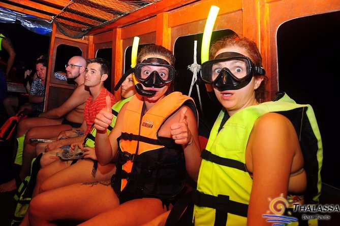 Railay and 4-Island Sunset Speedboat Cruise with Night Snorkel - Sunset food and the shift into darkness