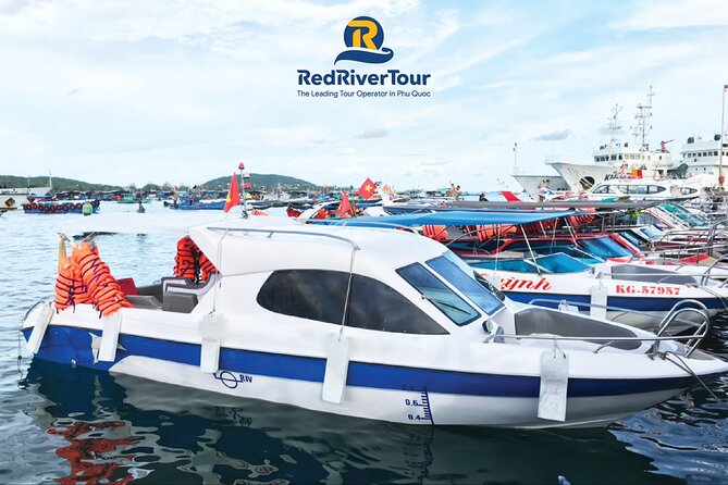 RED RIVER TOUR (Private tour): 4 ISLANDS TOUR BY SPEEDBOAT - Fingernail Island, a short first taste of the south