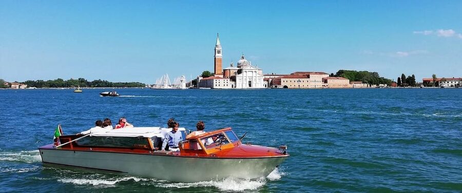 Rome: Venice Day Trip with Islands Cruise and City Walk - Leaving Rome early for the fast train