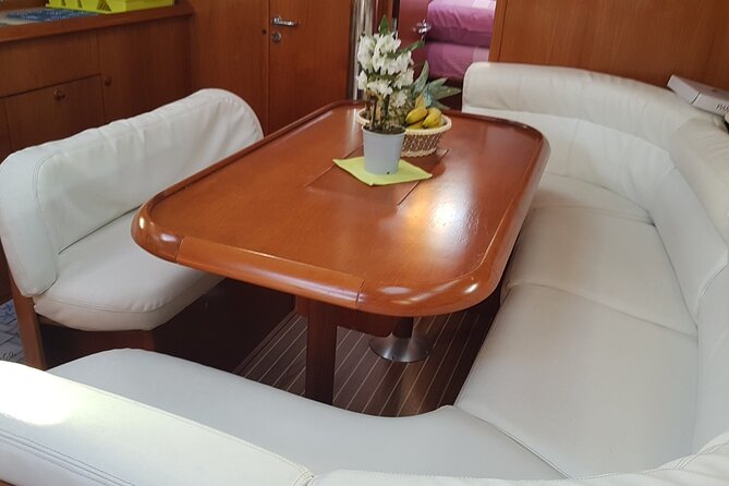 Sailing boat from Santa Teresa di Gallura to the Maddalena Archipelago - Weather, waves, and seasickness