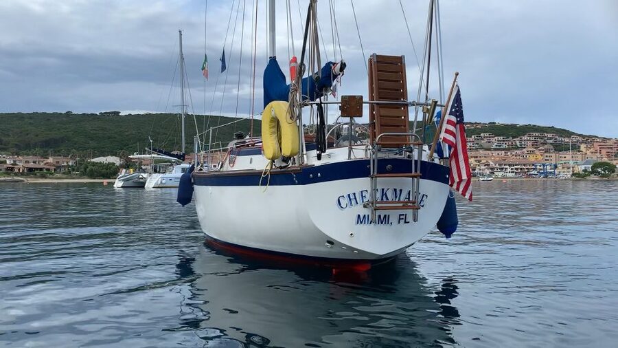 Sailing Maddalena Archipelago with a USCG licensed captain - Meeting in Palau at 9:30