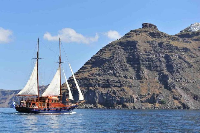 Santorini Volcanic Islands Cruise: Volcano, Hot Springs and Thirassia - Thirassia and the stairs to Manolas