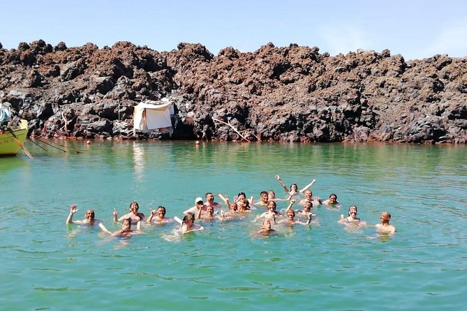 Santorini Volcanic Islands Cruise: Volcano, Hot Springs and Thirassia - Guides, languages, and the onboard experience