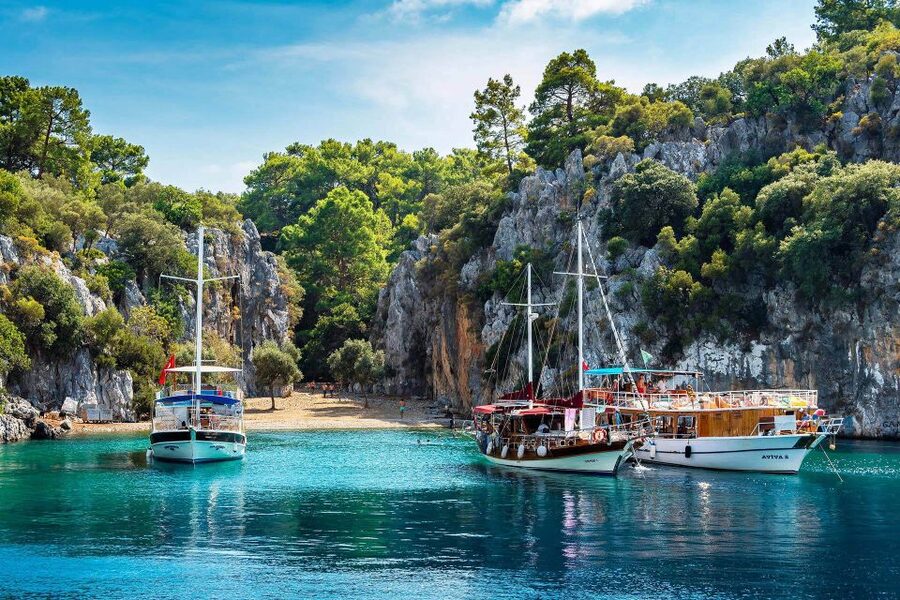 Sarigerme: 12 Islands Boat Trip with Lunch and Transfer - Knight Cove and the islands with human stories