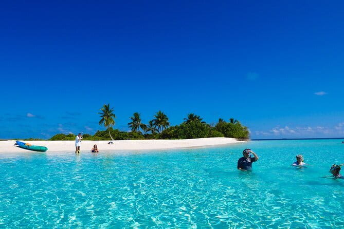 Semporna Hike Bohey 3 Island Snorkel Dive Tour and Lunch - What the $113 price really covers