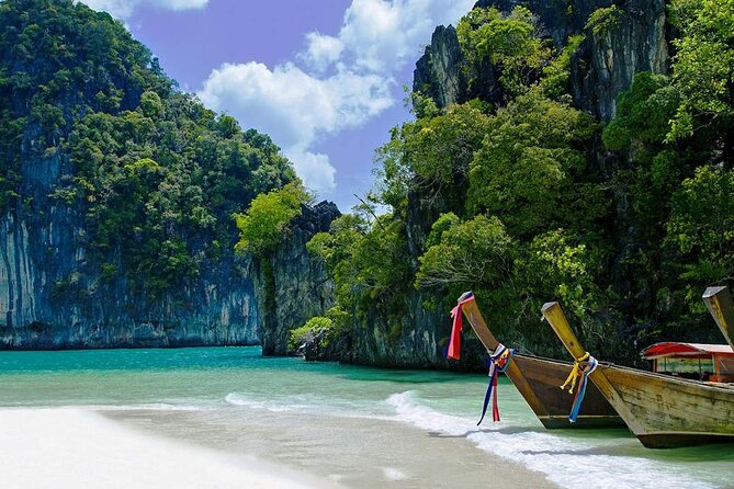 Seven Islands Sunset Tour Krabi with Dinner - Chicken Island for photos and snorkeling