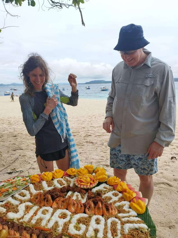 Siargao:Tri Island Hopping Naked Island, Daku, Guyam w/Lunch - The Secret Beach question
