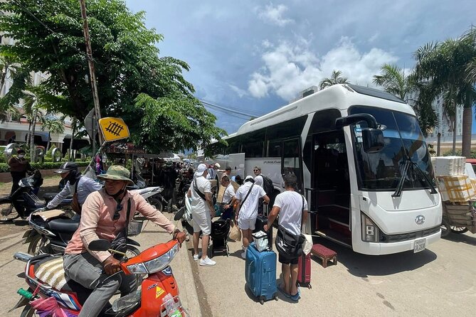 Siem Reap to Laos Border, Don Det, 4000 island, Pakse ,Vientiane - Who should book this service?