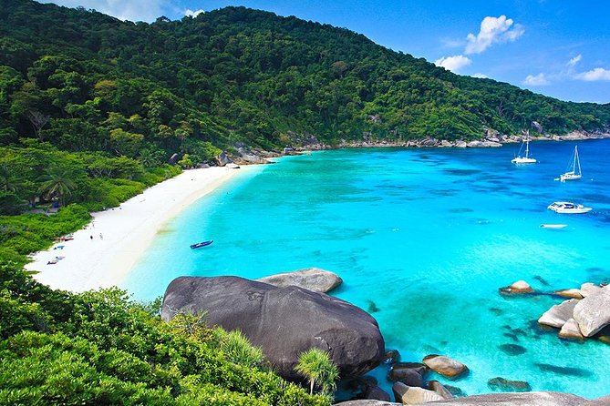 Similan Islands Snorkeling Day Tour from Phuket - Lunch and beach time on Ko Miang No. 4