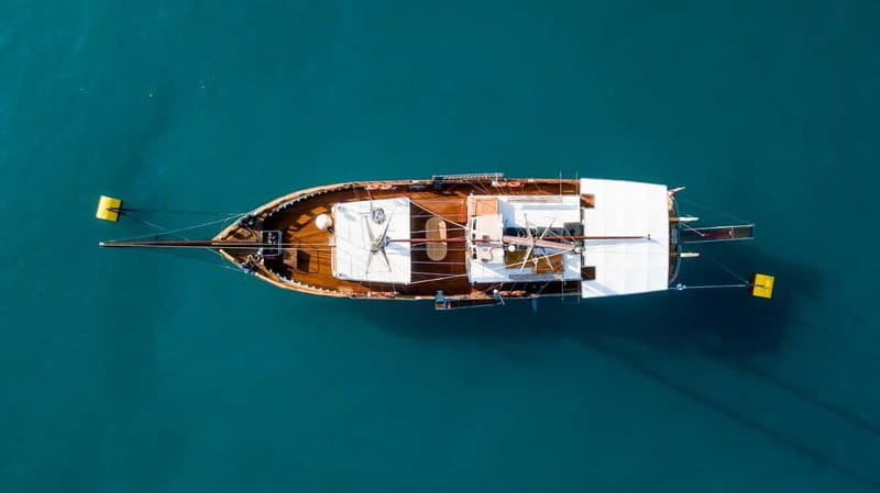 Sliema: 3-Islands Cruise with Buffet Lunch and Drinks - Malta’s coast from the water