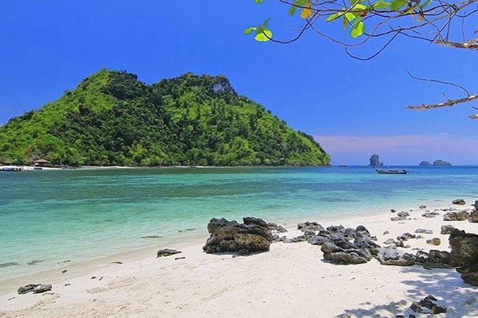 Snorkeling 4 Islands Tour by Speedboat From Krabi - Koh Poda brings lunch and a longer beach pause
