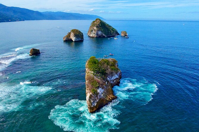Snorkeling at Los Arcos 5 islands Hidden Beach and Cliff Jumping - Quick take: what makes this outing worthwhile