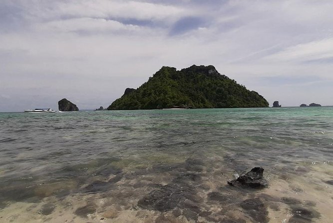 Snorkeling to Krabi 7 Islands Tour by Speedboat Including Sunset BBQ Dinner - Snorkeling gear is included, but the sea sets the rules