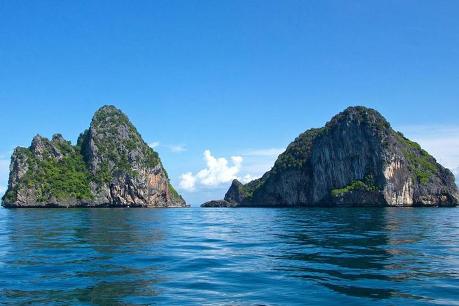 Snorkeling Tour to 4 Islands(Emerald Cave) From Koh Lanta by Speedboat - Koh Chueak and the Reality of Snorkeling Conditions