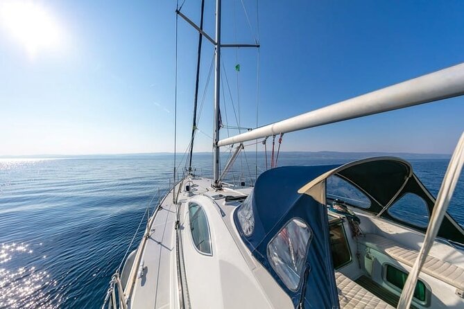 Spend an unforgettable day sailing through the stunning Brač archipelago - What the price really buys you