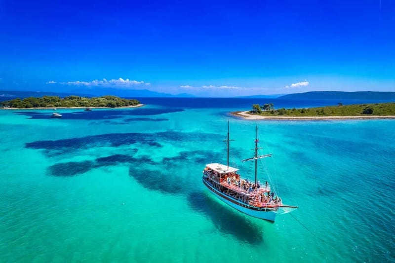 Split: 3 Island & Blue Lagoon Cruise with Lunch & Drinks - Starting from Split’s waterfront
