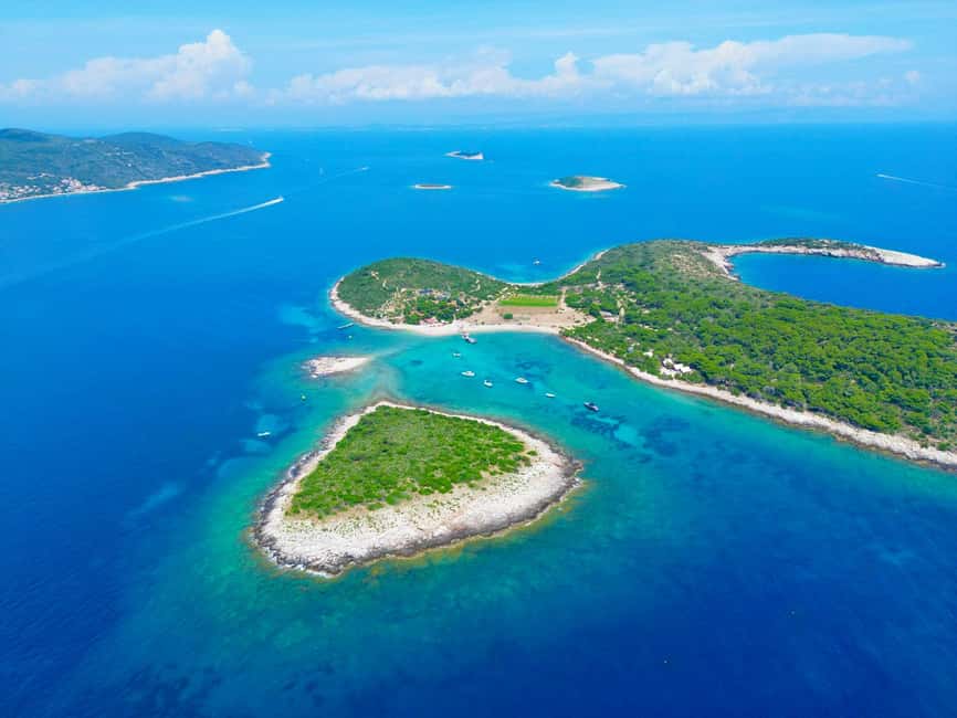 Split: Blue Lagoon & 3 Island Cruise with Snorkeling - Labadusa Beach: a quieter second swim