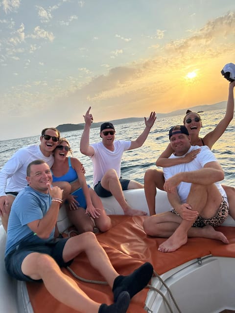 Split: Blue Lagoon & 3 Island Cruise with Snorkeling - What the crew adds to the experience