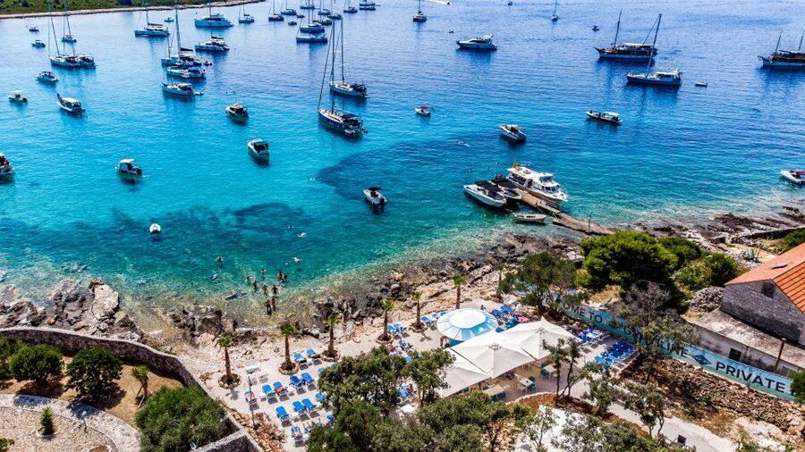 Split: Blue Lagoon 3 Islands All-Inclusive Cruise with Lunch - The ride back to Split