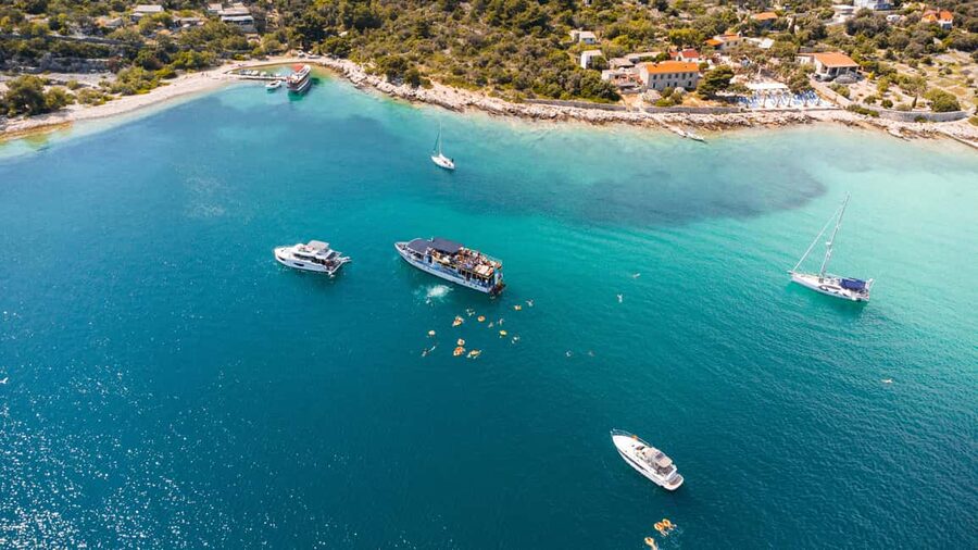 Split: Blue Lagoon & 3 Islands hopping with Lunch & Drinks - Leaving Split with coffee and doughnuts