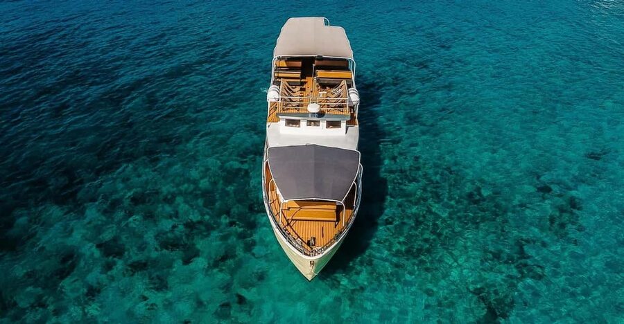 Split: Blue Lagoon and 3 Island Cruise with Food and Drinks - The Blue Lagoon’s Clear Water and Open-Air Lunch