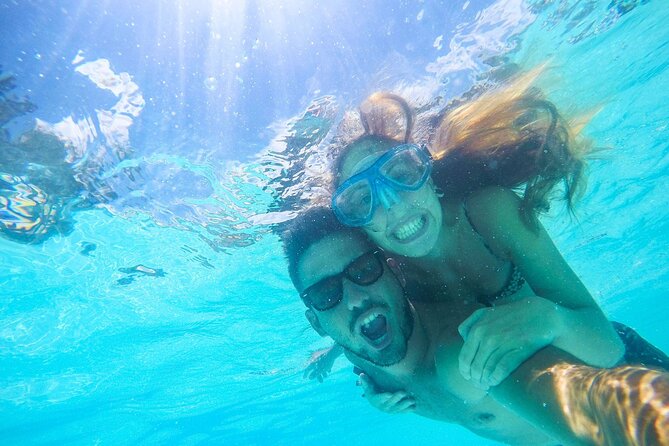 Split: Blue Lagoon, Hvar, Brač, 6 Islands Boat Tour - Small Group - Hvar Town: 90 minutes for a famous island capital
