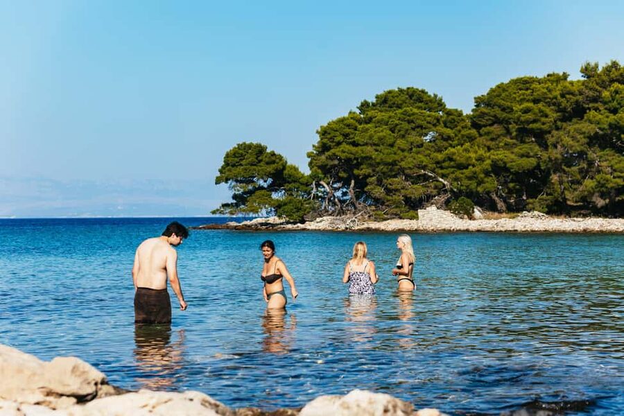 Split/Trogir: Blue lagoon and 3 islands speedboat tour - Key points to know before booking