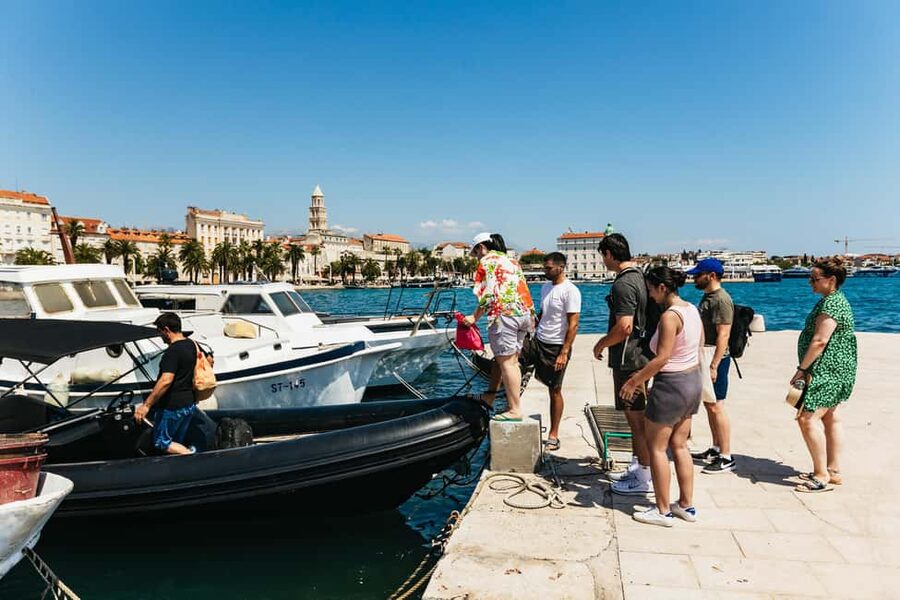 Split/Trogir: Blue lagoon and 3 islands speedboat tour - The speedboat ride: exciting, but not gentle