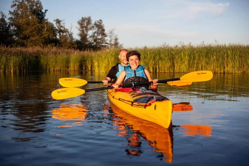 Stockholm: Archipelago Islands Kayak Tour and Outdoor Picnic - Key points at a glance