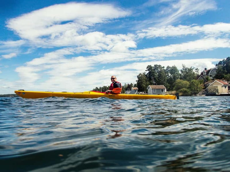 Stockholm: Archipelago Islands Kayak Tour and Outdoor Picnic - What the equipment and guide support mean for beginners
